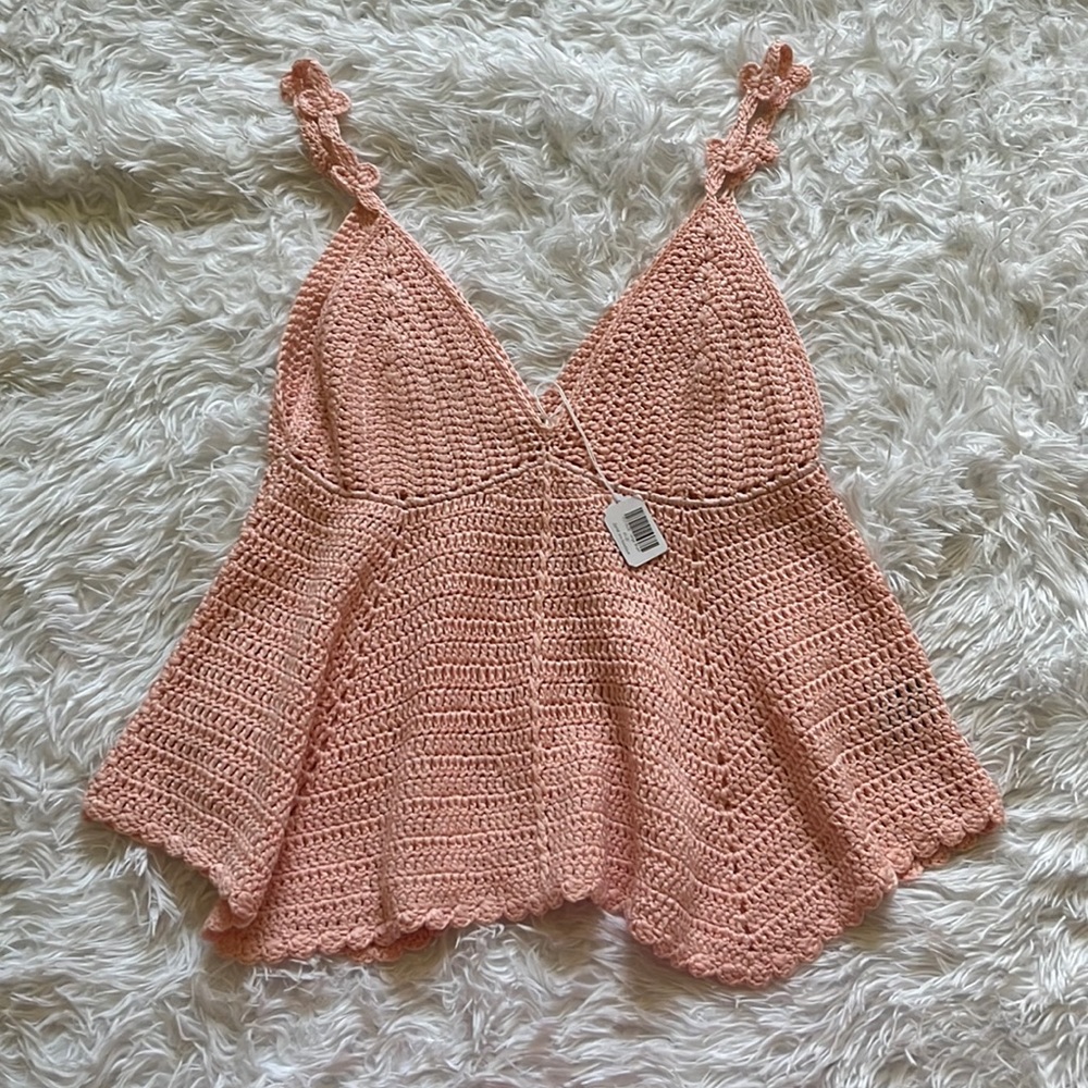 Hand crotchet top size L